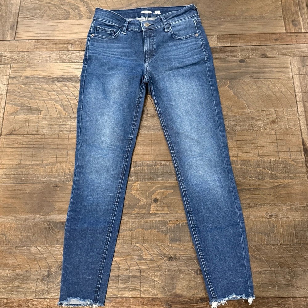 Old Navy Rockstar Super Skinny Built-In Sculpt Mid Rise Dark Wash Raw Hem 0